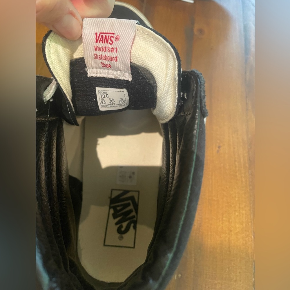 VANS Sk8-Hi Shoe - Picture 5 of 8